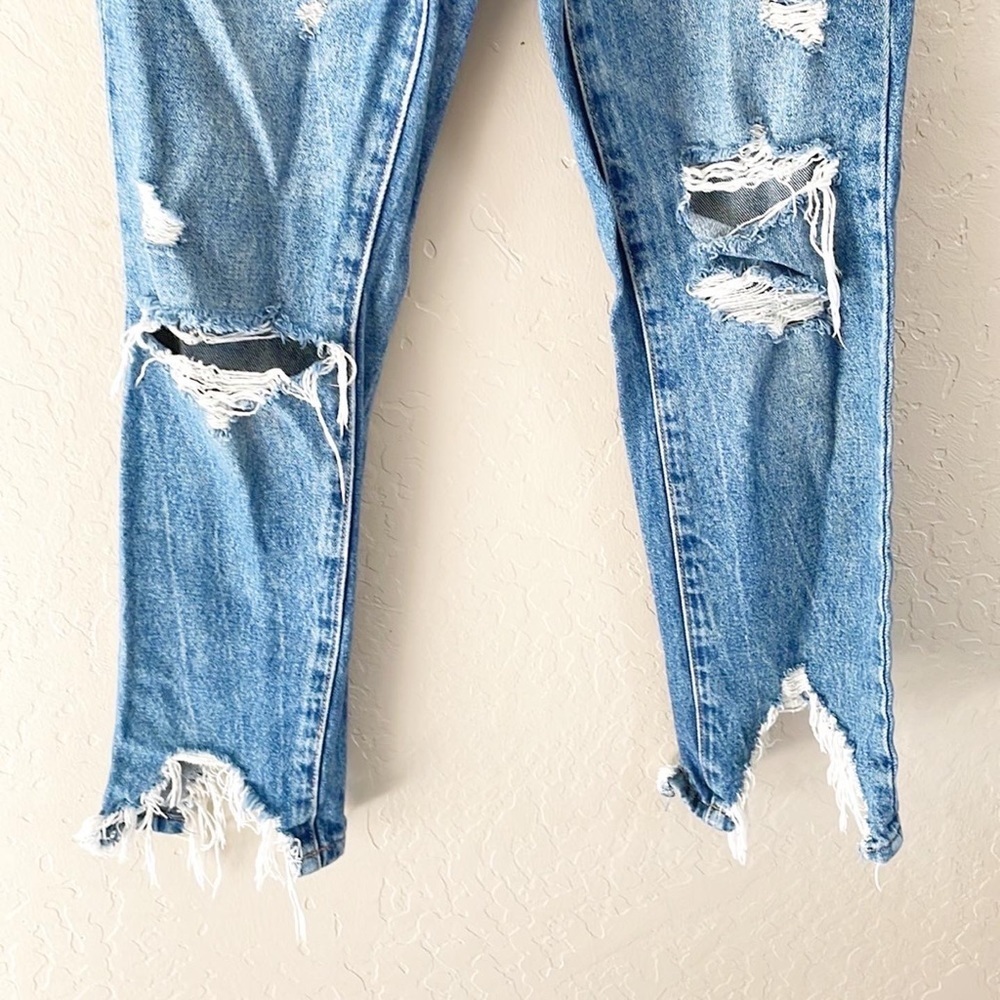 🌿Final Sale
Blank NYC The Madison Crop High Rise Denim Blue Jeans - Picture 4 of 10
